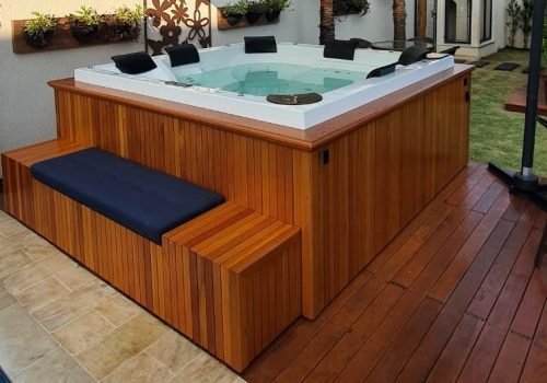 deck_jacuzzi